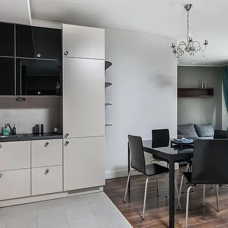 Apartament Echodom Szlak 77 *
